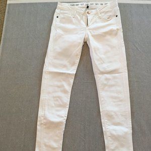 Earnest Sewn White Jeans - Harlan Cigarette Leg